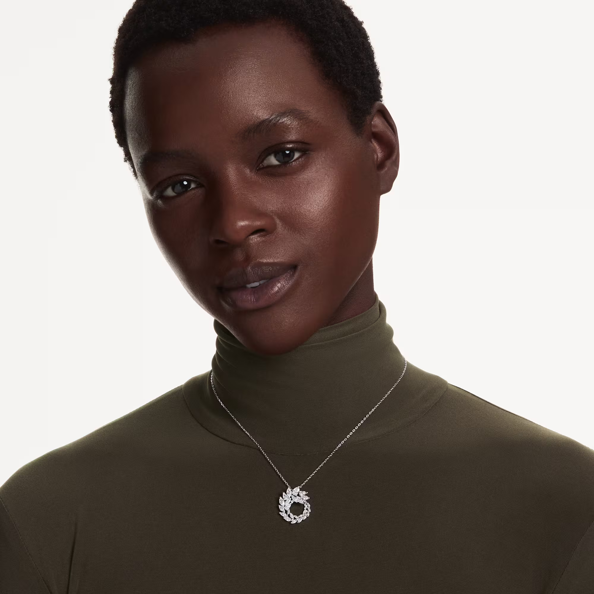 Mesmera pendant
